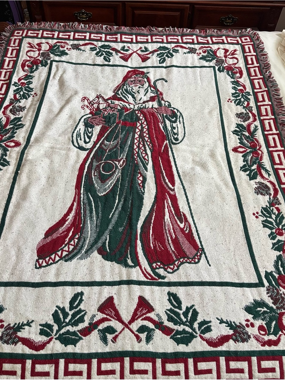 Goodwin Weavers Holiday Santa Woven Throw Blanket - Red & Green